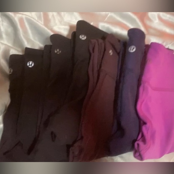 LuLulemon Wunder Under -COPY for bundling - Picture 4 of 17